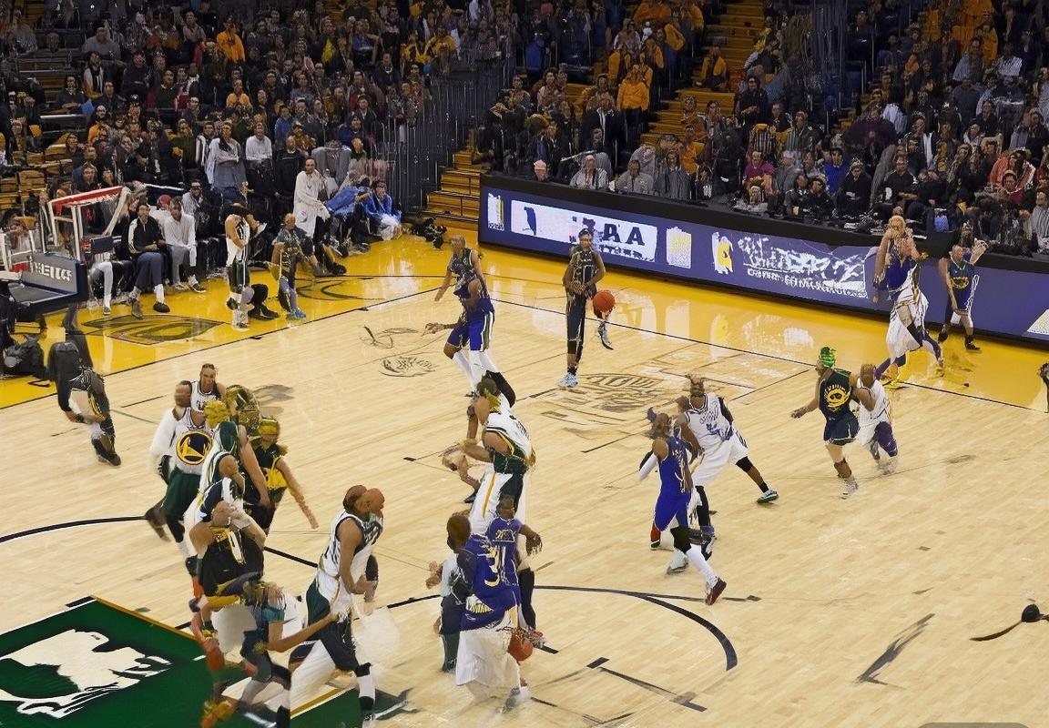 2018年NBA焦点战：勇士雄鹿巅峰对决精彩回顾(图3)