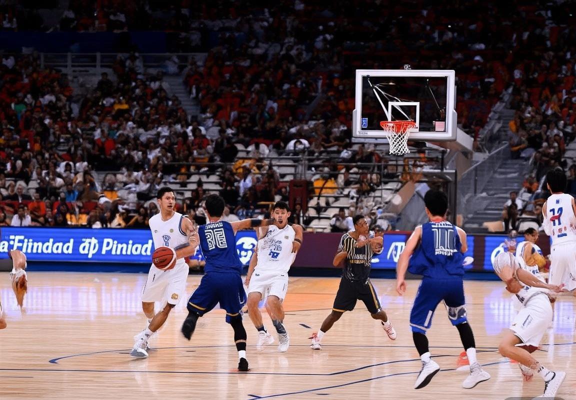 2020 CBA青岛新疆巅峰对决：精彩瞬间与赛事解析(图2)